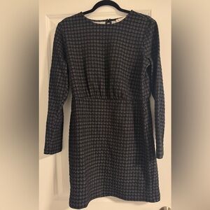 LOFT Black and Gray Patterned Long Sleeve Dress